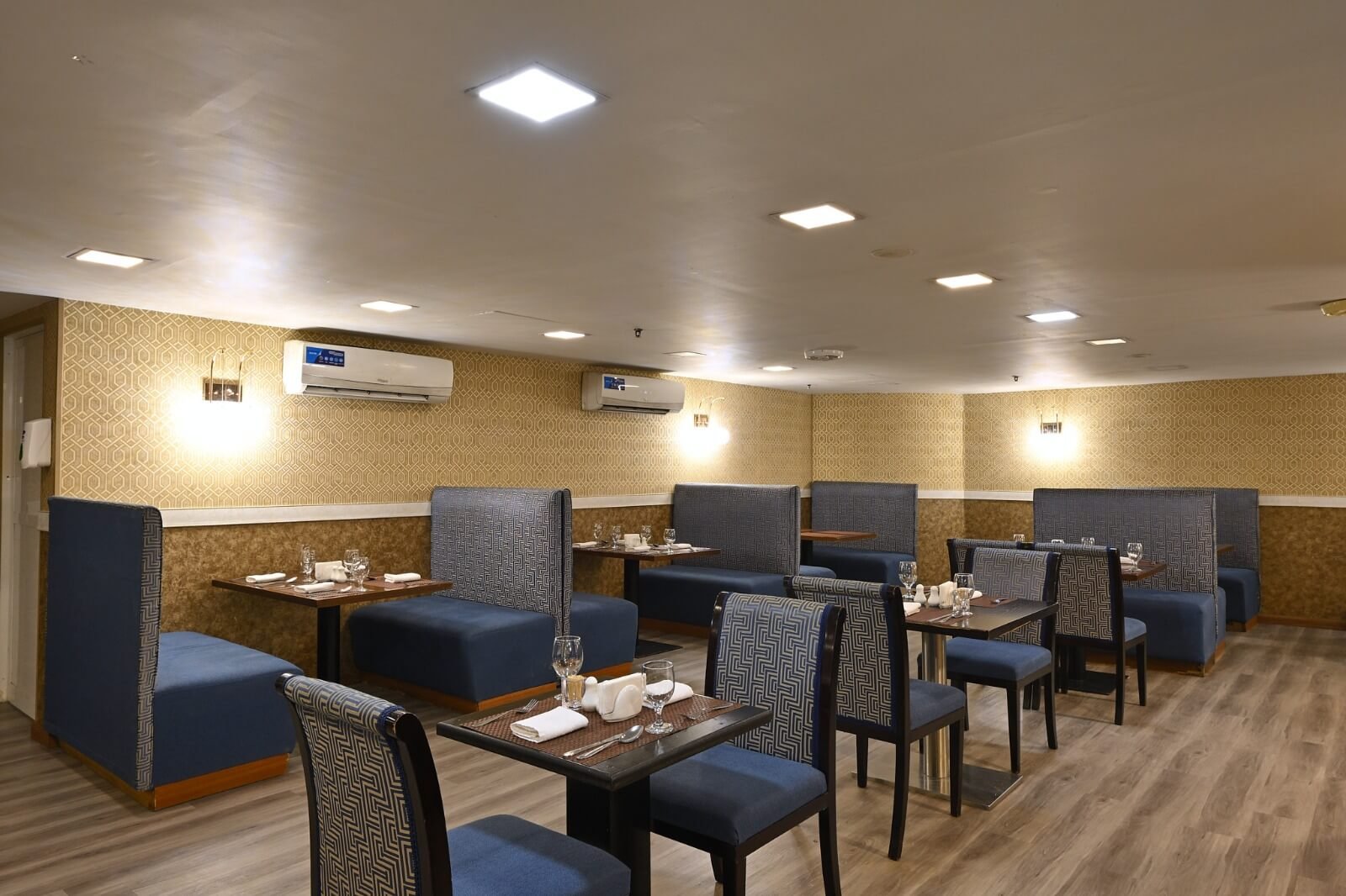 pavilion__palace__hotel__13