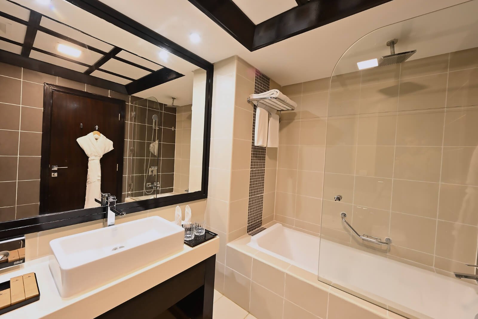 pavilion__palace__hotel__42