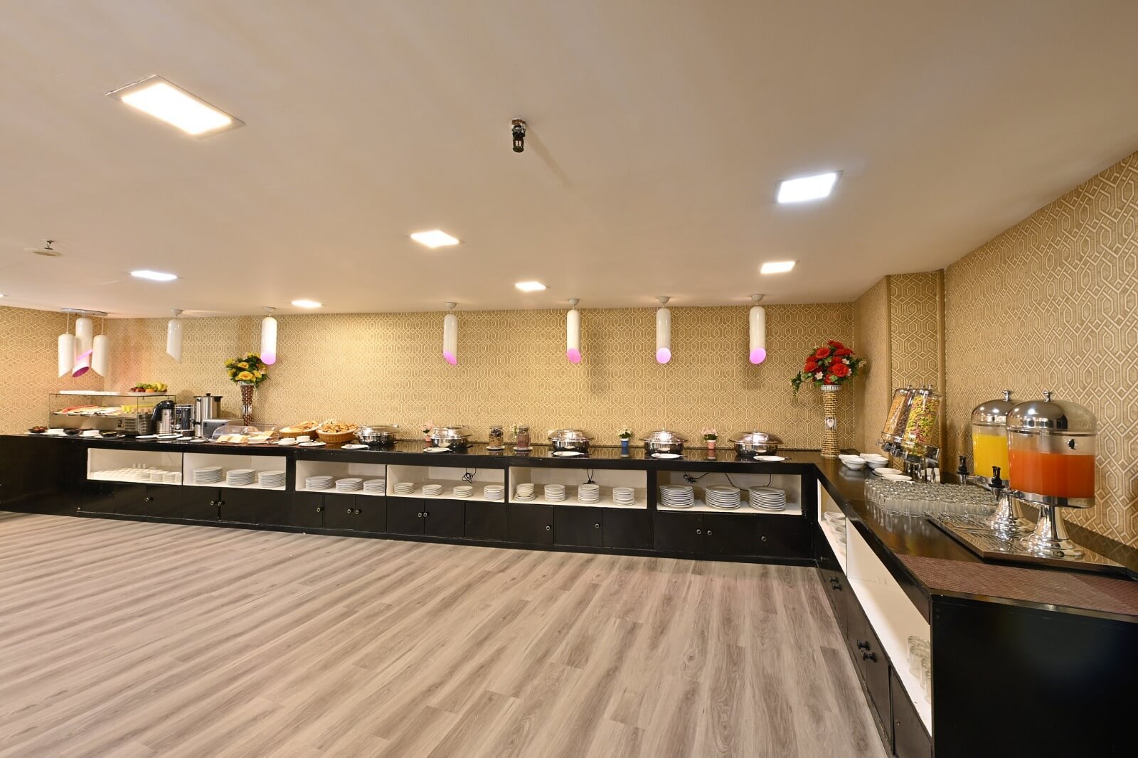 pavilion__palace__hotel__9